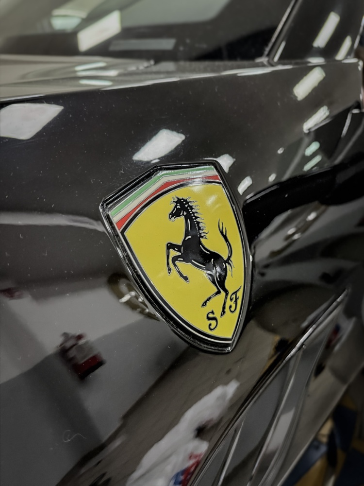 OD Service srl - Multimedia: Ferrari California CarPlay